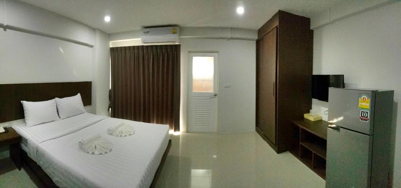 Hôtel Nava Grand à Rangsit Extérieur photo